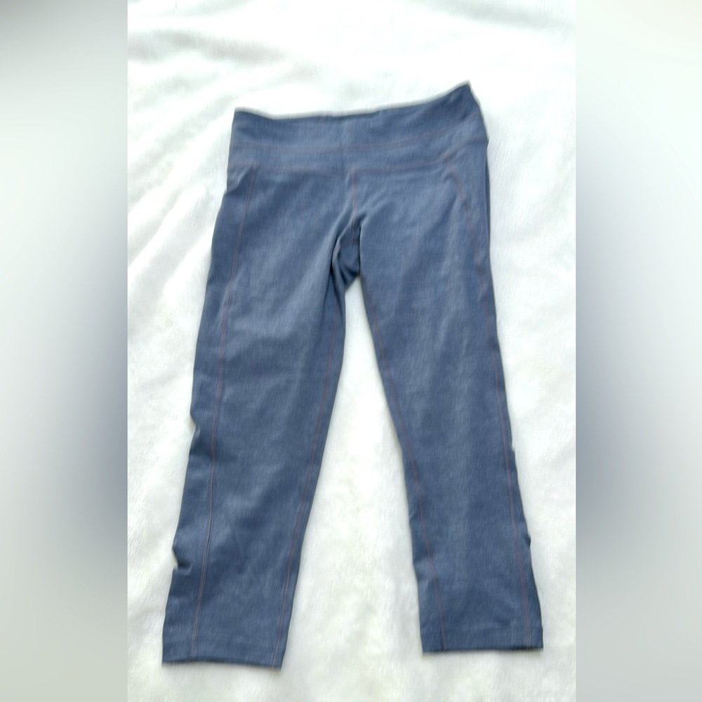 Xs grayish blue Athleta capri legging